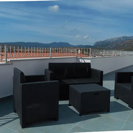 펜션 A Cara A Mare *